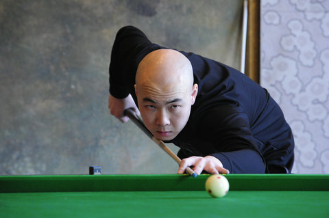 罗马发布主场战毕尔巴鄂竞技海报：迪巴拉、多夫比克出镜