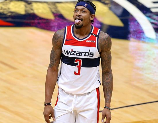 [举重]举重女子81公斤级 梁小梅强势回归